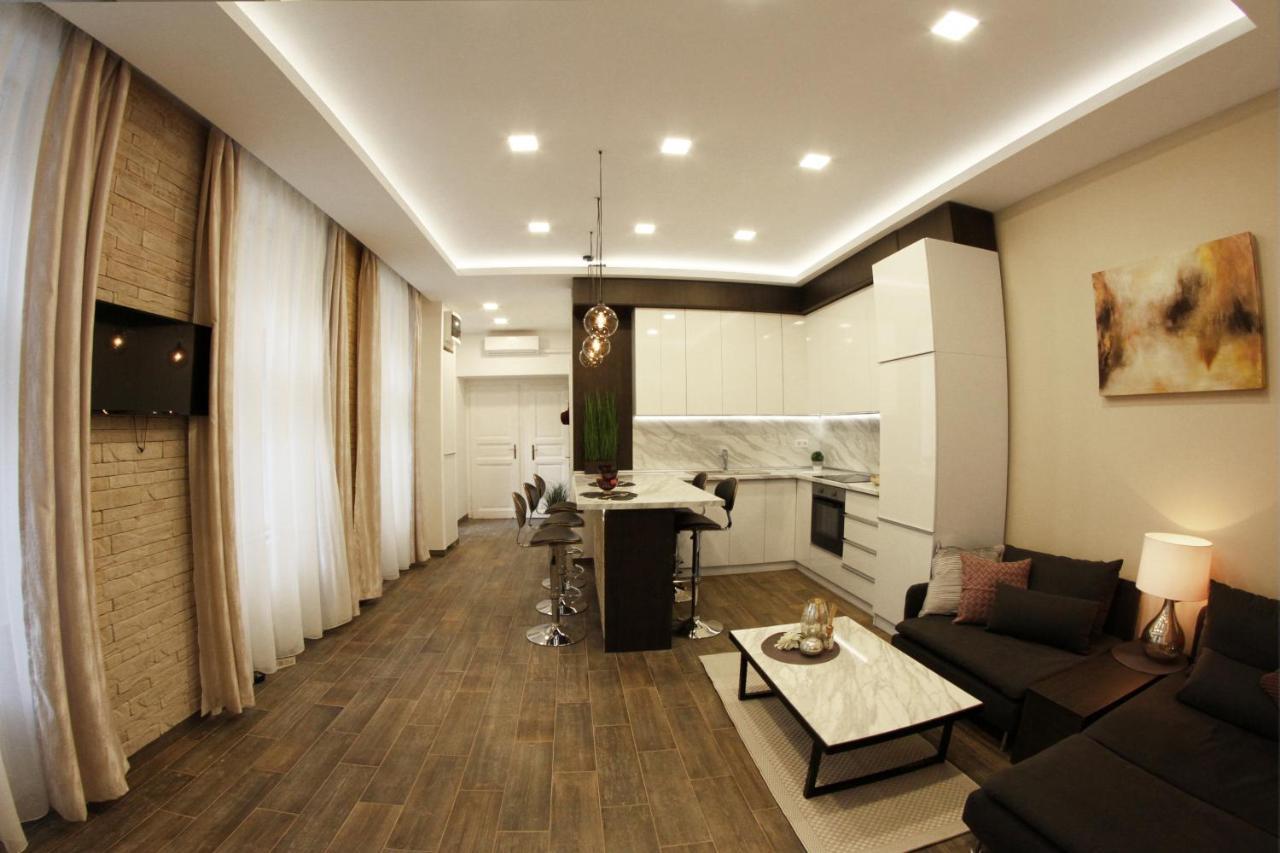 Luxus Design Elisabeth Apartment In The Center บูดาเปสต์ ภายนอก รูปภาพ